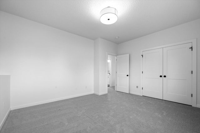 1974 S Lusitano Street, Shakopee, MN 55379