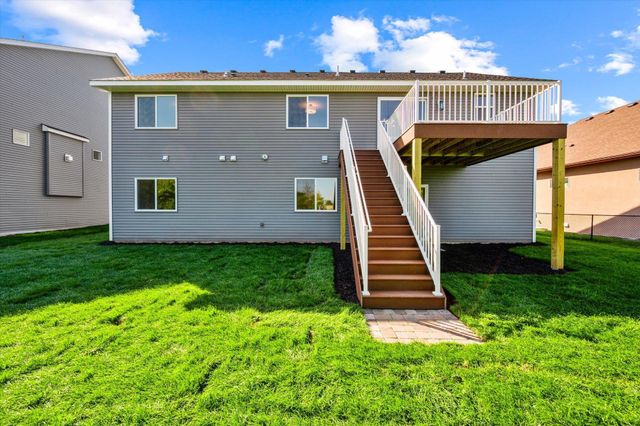 1974 S Lusitano Street, Shakopee, MN 55379