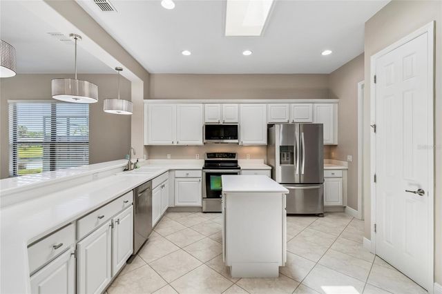 567 VILLA PARK RD, Poinciana, FL 34759