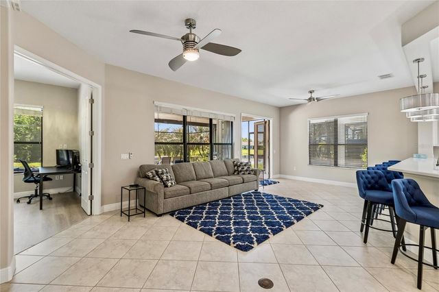 567 VILLA PARK RD, Poinciana, FL 34759