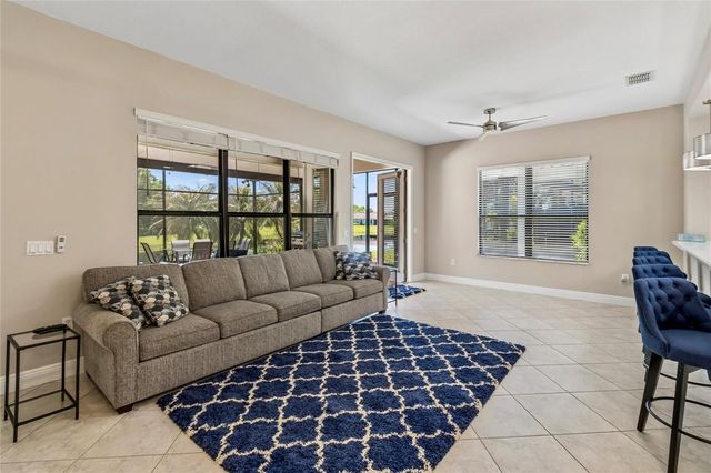 567 VILLA PARK RD, Poinciana, FL 34759