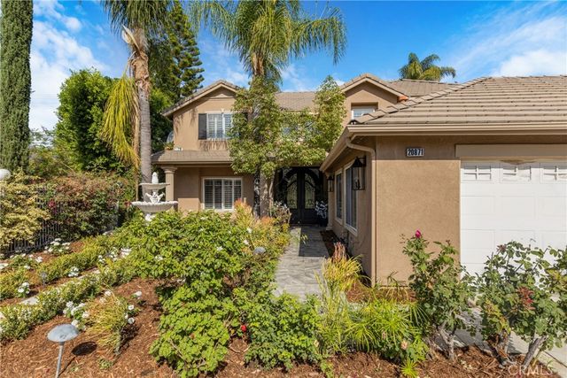 20871 Betron Street, Woodland Hills, CA 91364