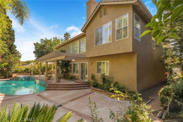 20871 Betron Street, Woodland Hills, CA 91364