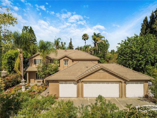 20871 Betron Street, Woodland Hills, CA 91364