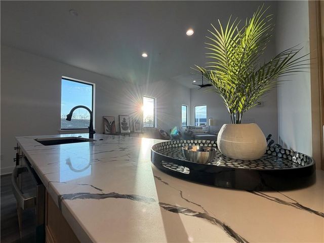 22158 W 116th Terrace, Olathe, KS 66061