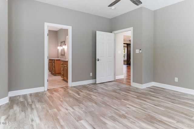 5232 Farmall Drive, Fayetteville, NC 28306