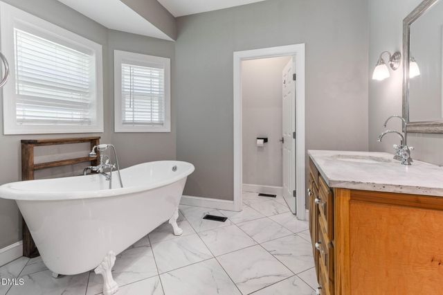 5232 Farmall Drive, Fayetteville, NC 28306