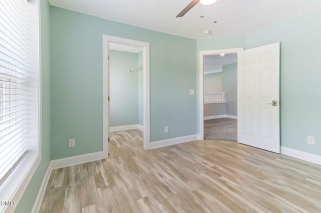5232 Farmall Drive, Fayetteville, NC 28306