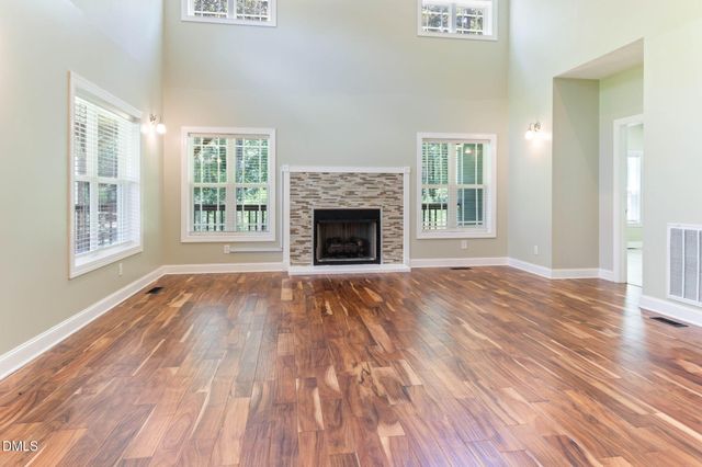 5232 Farmall Drive, Fayetteville, NC 28306