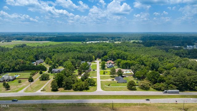 5232 Farmall Drive, Fayetteville, NC 28306