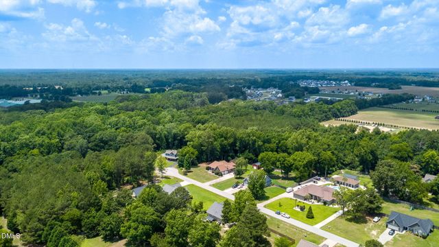 5232 Farmall Drive, Fayetteville, NC 28306