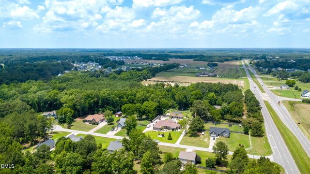 5232 Farmall Drive, Fayetteville, NC 28306