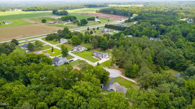 5232 Farmall Drive, Fayetteville, NC 28306