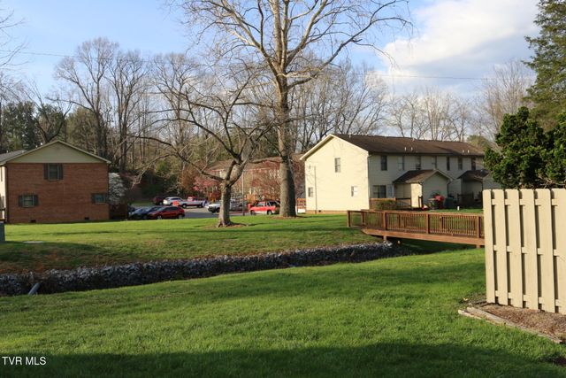 2121 Hickory Springs Road 2121, Johnson City, TN 37604