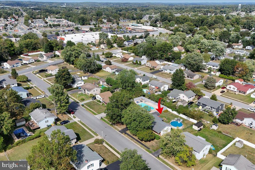 812 BROADFIELD DR, Newark, DE 19713