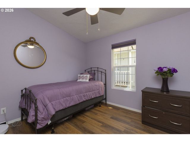 11584 Sw ROYAL VILLA Dr, Portland, OR 97224