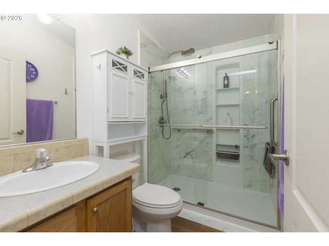 11584 Sw ROYAL VILLA Dr, Portland, OR 97224