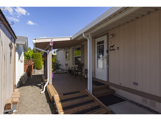 11584 Sw ROYAL VILLA Dr, Portland, OR 97224