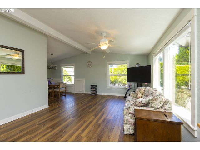 11584 Sw ROYAL VILLA Dr, Portland, OR 97224