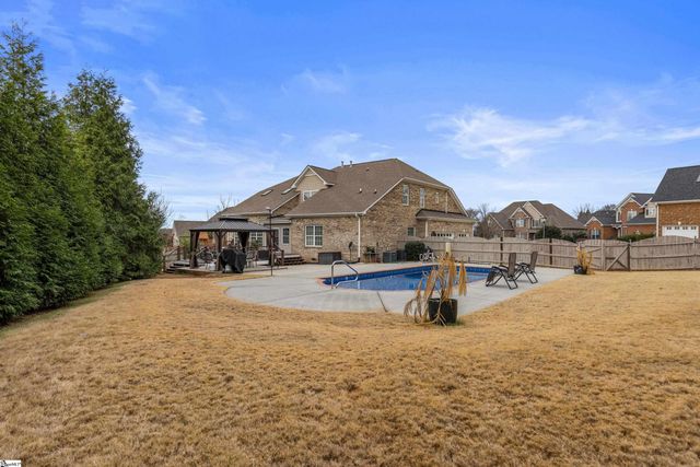 8 Middleberry Court, Greer, SC 29650