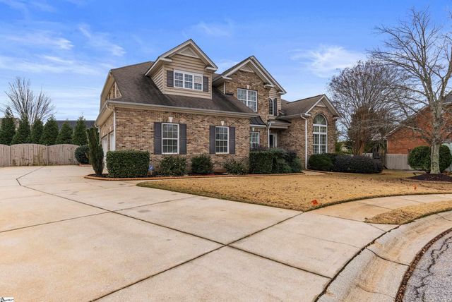 8 Middleberry Court, Greer, SC 29650