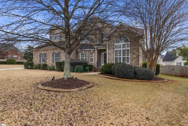 8 Middleberry Court, Greer, SC 29650