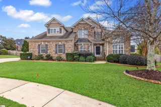 8 Middleberry Court, Greer, SC 29650