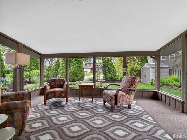 1723 Forest Downs Drive, Fort Wayne, IN 46815