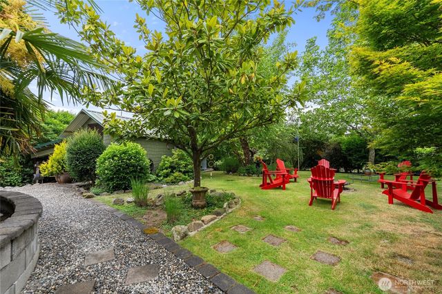 16107 Midvale Avenue N, Shoreline, WA 98133