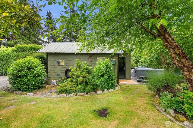 16107 Midvale Avenue N, Shoreline, WA 98133