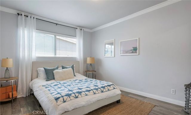1950 Cloverfield Boulevard 15, Santa Monica, CA 90404