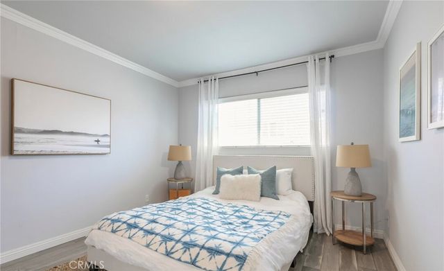 1950 Cloverfield Boulevard 15, Santa Monica, CA 90404