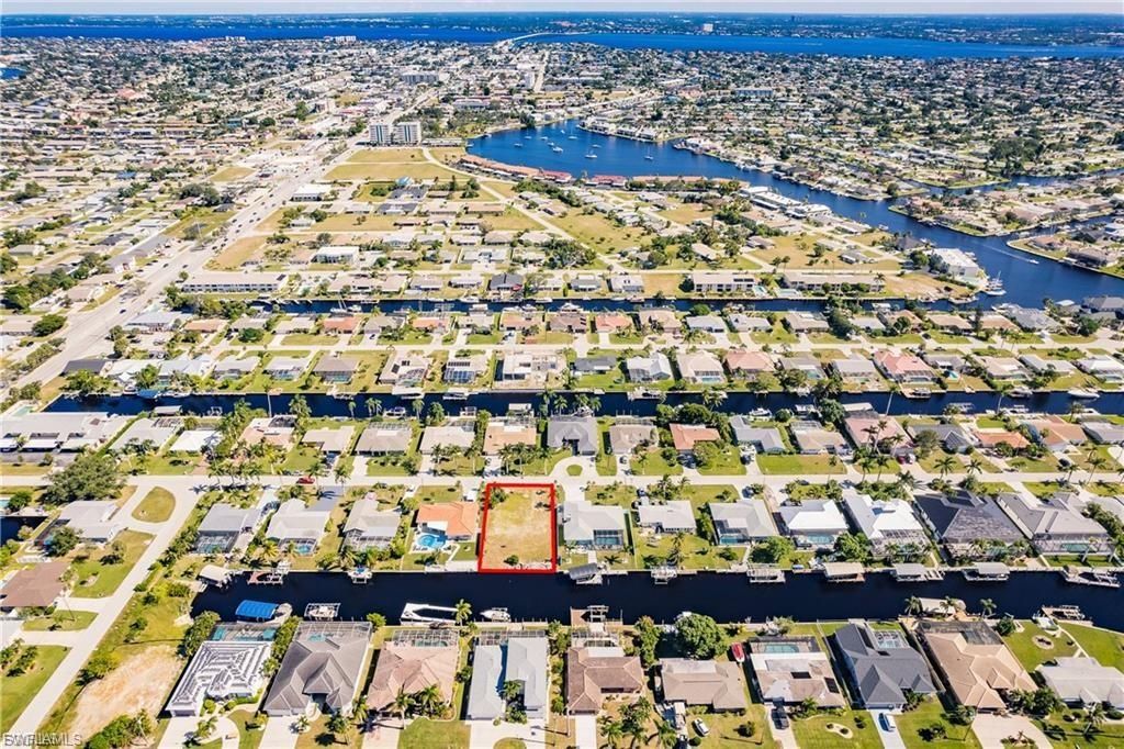 4918 Sorrento CT, CAPE CORAL, FL 33904 — photo 2