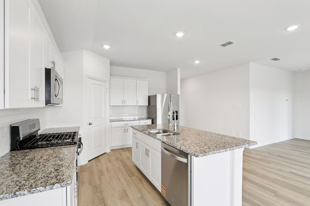 2120 Longchamp Lane, Seagoville, TX 75159