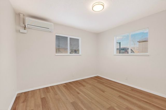 8320 Trumbull Avenue SE, Albuquerque, NM 87108