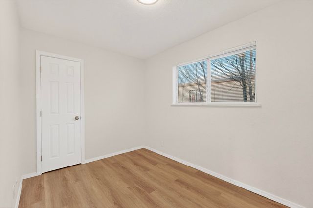 8320 Trumbull Avenue SE, Albuquerque, NM 87108