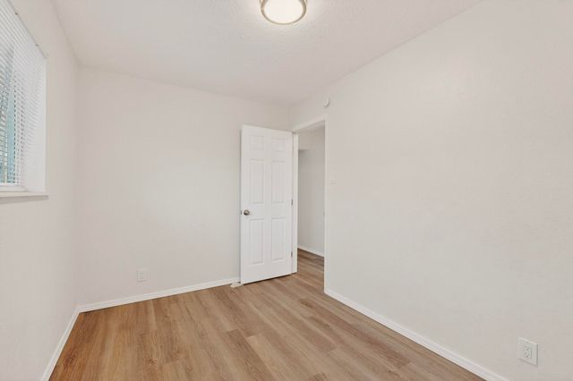 8320 Trumbull Avenue SE, Albuquerque, NM 87108