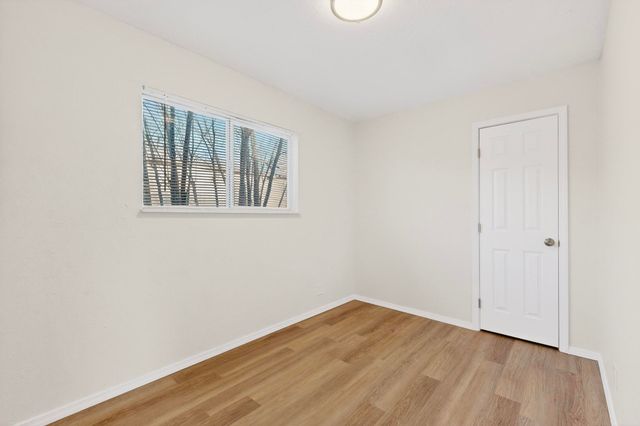 8320 Trumbull Avenue SE, Albuquerque, NM 87108