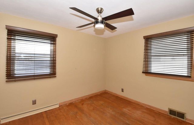 824 Ohio STREET, Racine, WI 53405