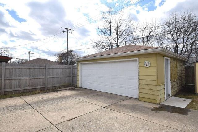 824 Ohio STREET, Racine, WI 53405