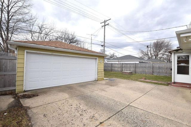 824 Ohio STREET, Racine, WI 53405