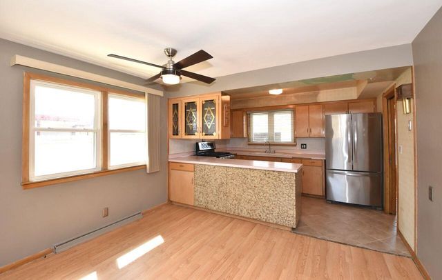 824 Ohio STREET, Racine, WI 53405