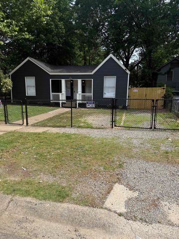 1812 W Long 17th Street, North Little Rock, AR 72114