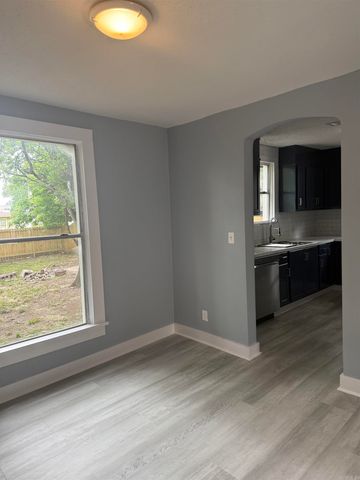 1812 W Long 17th Street, North Little Rock, AR 72114