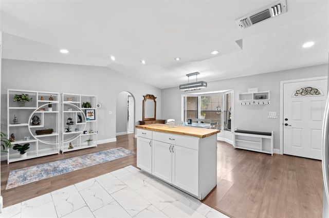 120 QUAKER RIDGE DRIVE, Daytona Beach, FL 32119