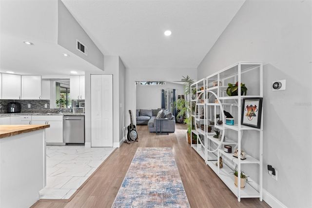 120 QUAKER RIDGE DRIVE, Daytona Beach, FL 32119