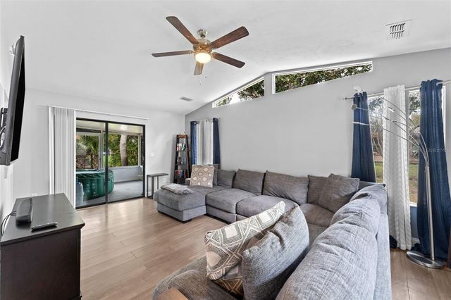 120 QUAKER RIDGE DRIVE, Daytona Beach, FL 32119