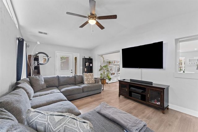 120 QUAKER RIDGE DRIVE, Daytona Beach, FL 32119