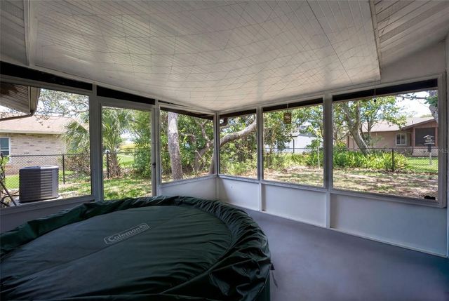 120 QUAKER RIDGE DRIVE, Daytona Beach, FL 32119