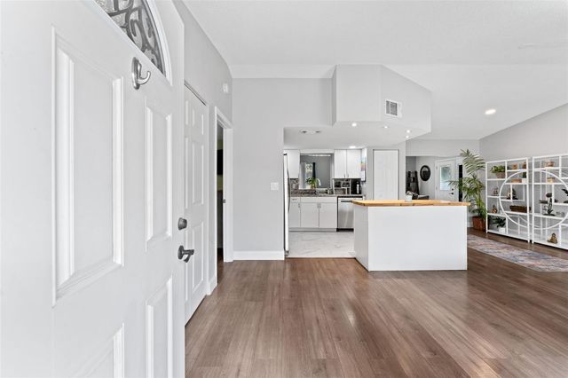 120 QUAKER RIDGE DRIVE, Daytona Beach, FL 32119